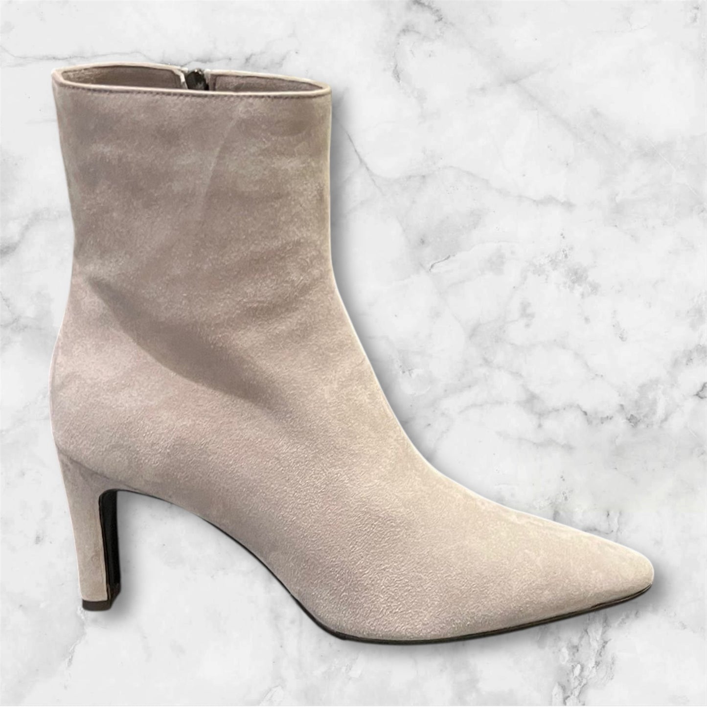 3242- Suede Taupe