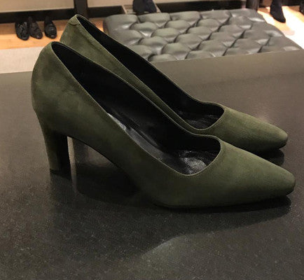 3167-Camo Suède Pumps Oliva (olijfgroen)