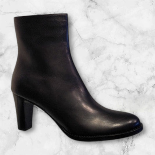 3268-Calf Kalfsleren Enkellaars met hak Zwart